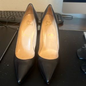 Christian Louboutin
Pigalle Follies 85 Leather Pumps NWOT